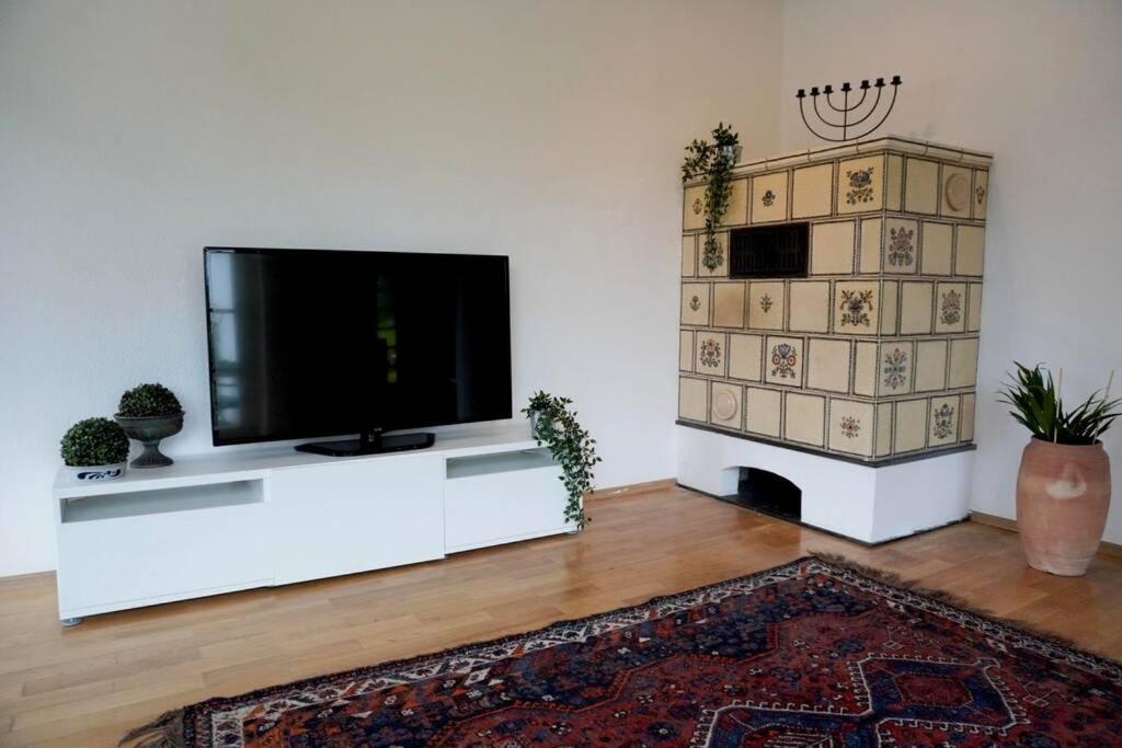 Gruene Wohlfuehloase Mit Einmaliger Aussicht Appartement Königswinter Buitenkant foto