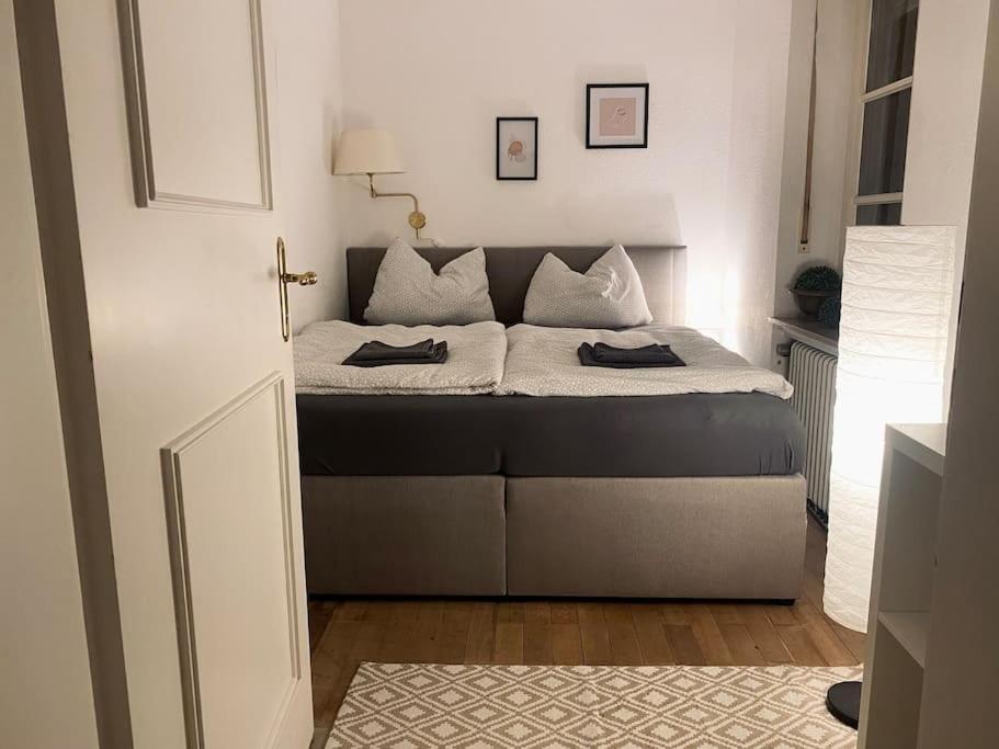 Gruene Wohlfuehloase Mit Einmaliger Aussicht Appartement Königswinter Buitenkant foto